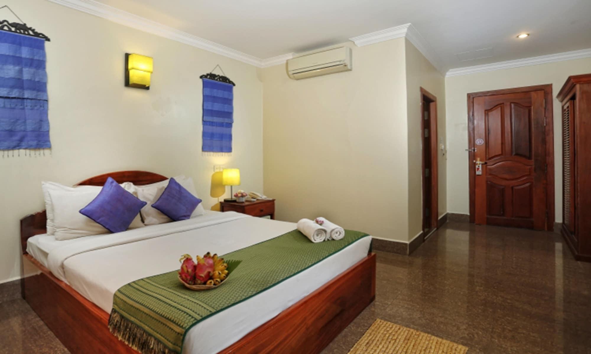 Forest King Hotel Siem Reap Exteriör bild